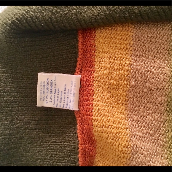 🔴 x3/$15 FABRIET CARDIGAN MULTICOLOR, SZ S - Picture 5 of 5